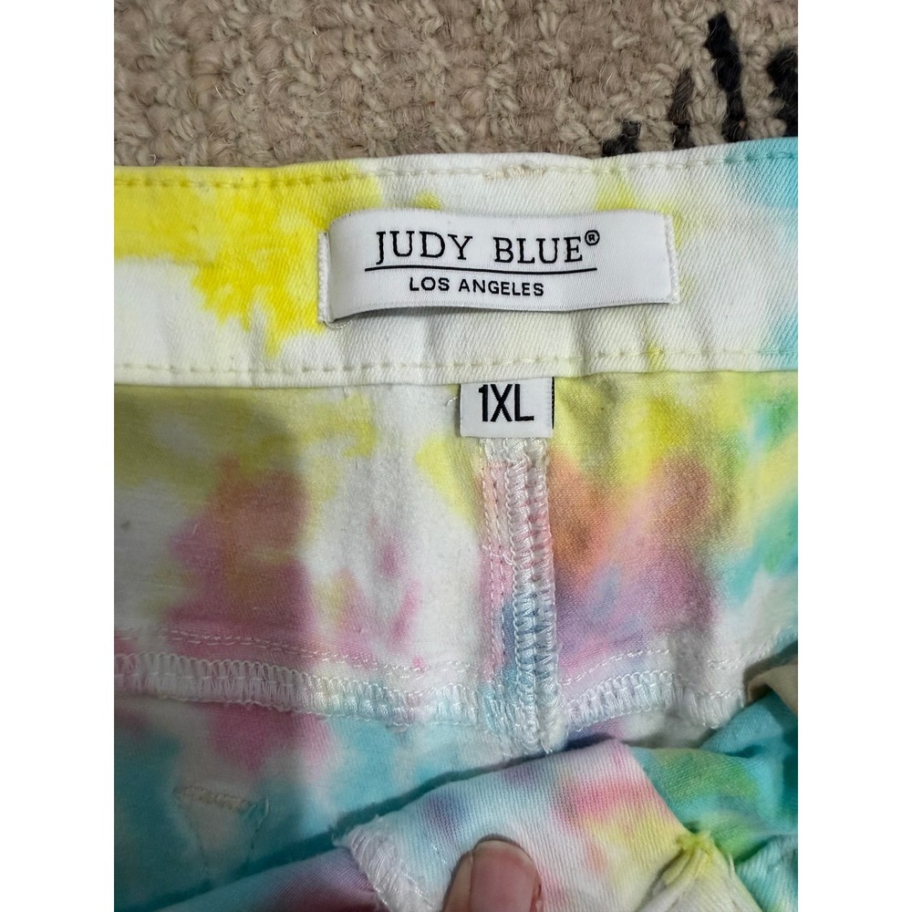 Judy Blue Snow Cone Tie Dye High Waist Denim Shorts Raw Hem Cut Off 1XL - Picture 2 of 8